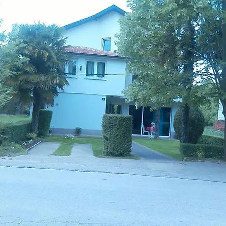 Pansion Ljubica Guest house 2*