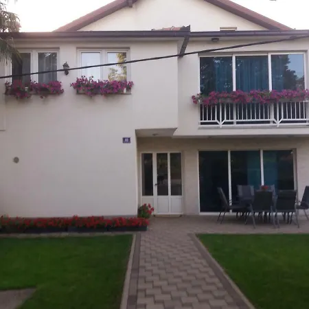 Pansion Ljubica 2*